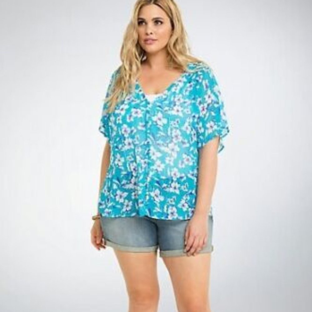 Torrid Floral Chiffon Button-Up Blouse - Size 2